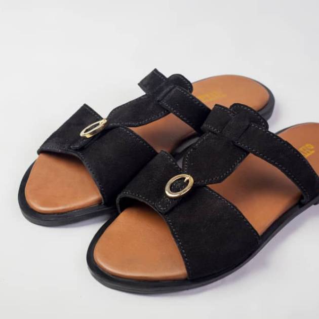 Fetah Suede Sandal With Buckle